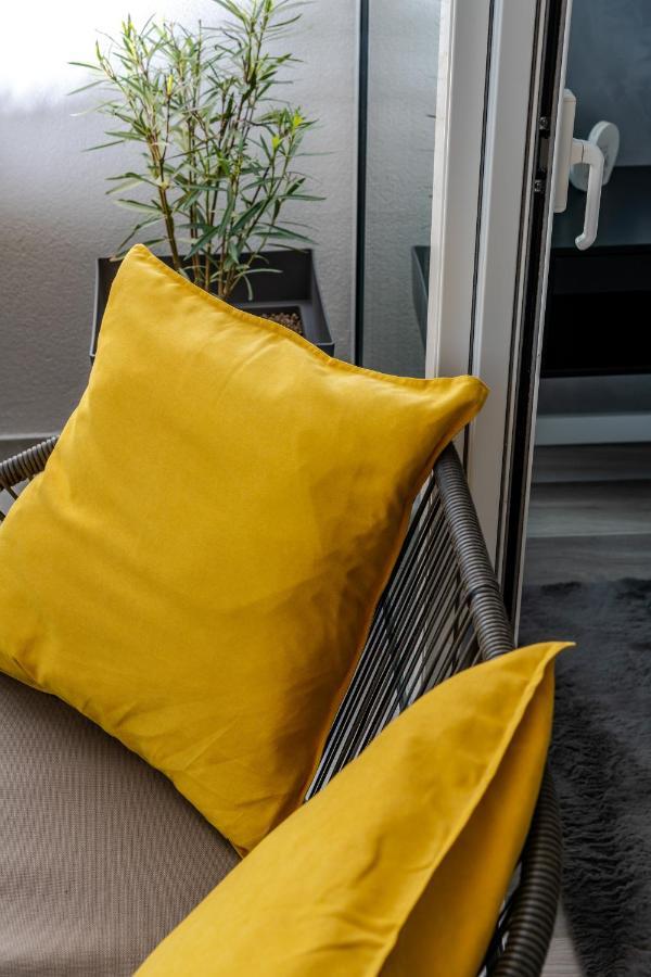 Luxury Apartment Sandra Спліт Екстер'єр фото