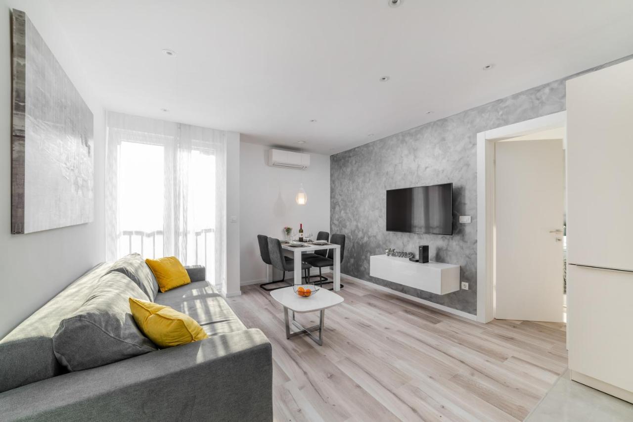 Luxury Apartment Sandra Спліт Екстер'єр фото